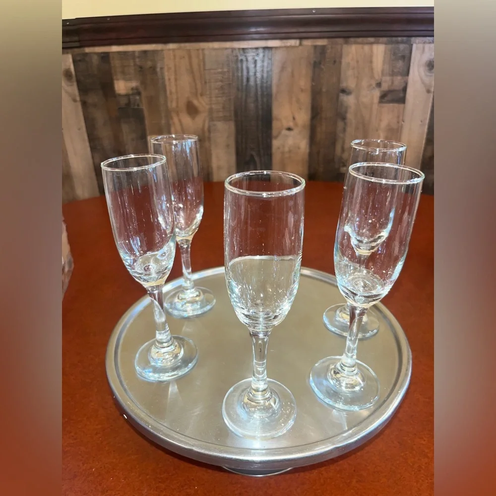 Stainless Steel 13” cake stand - Picture 5 of 5